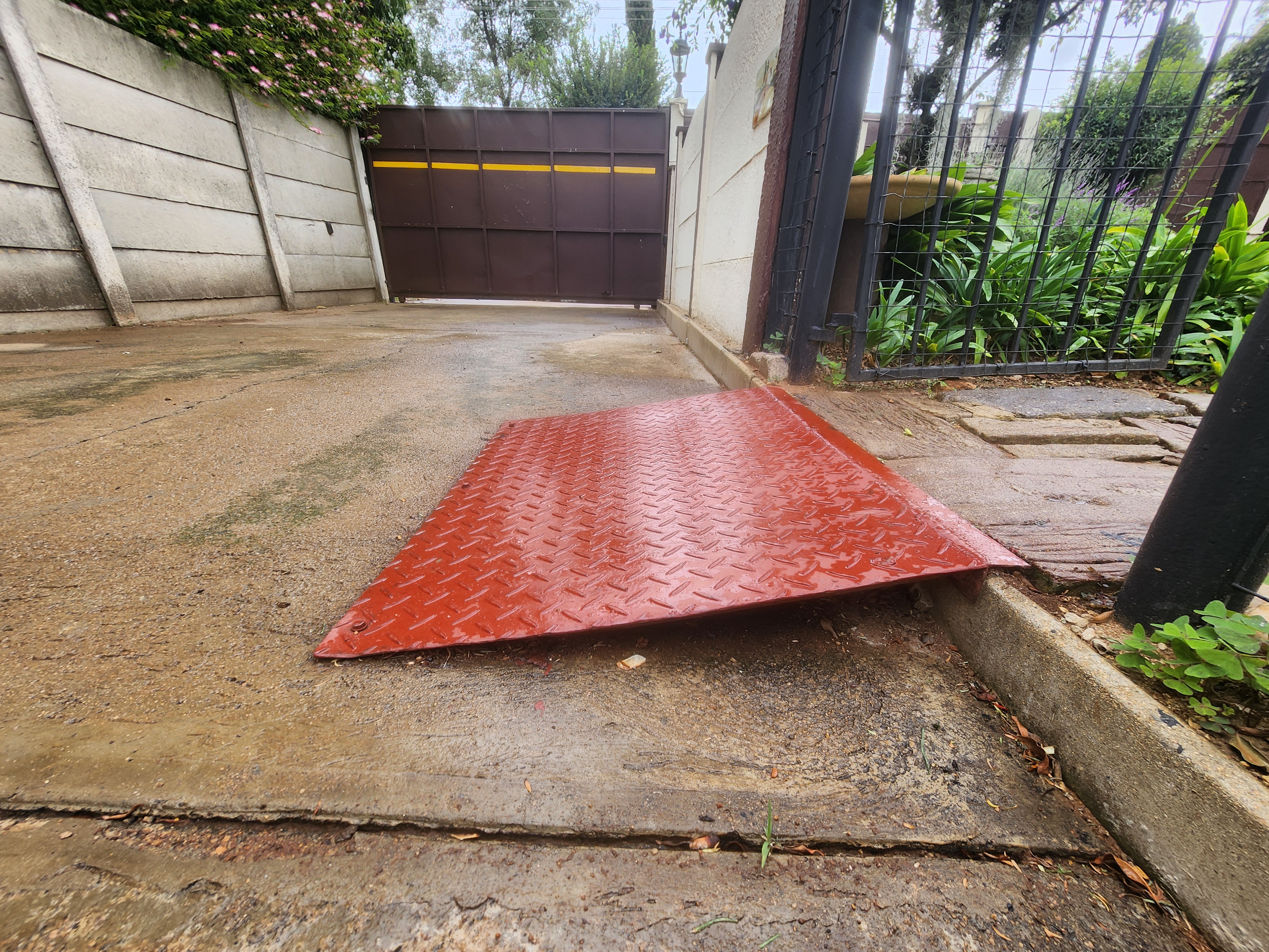 Residential steel ramp